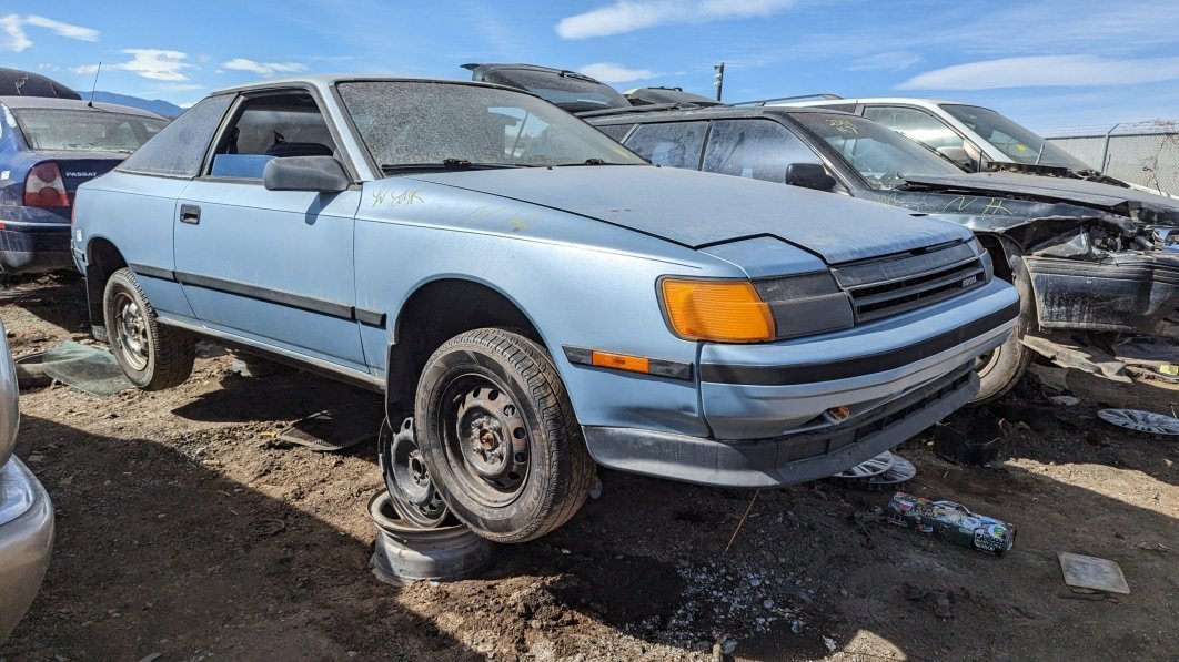 Junkyard Gem: 1986 Toyota Celica GT Liftback