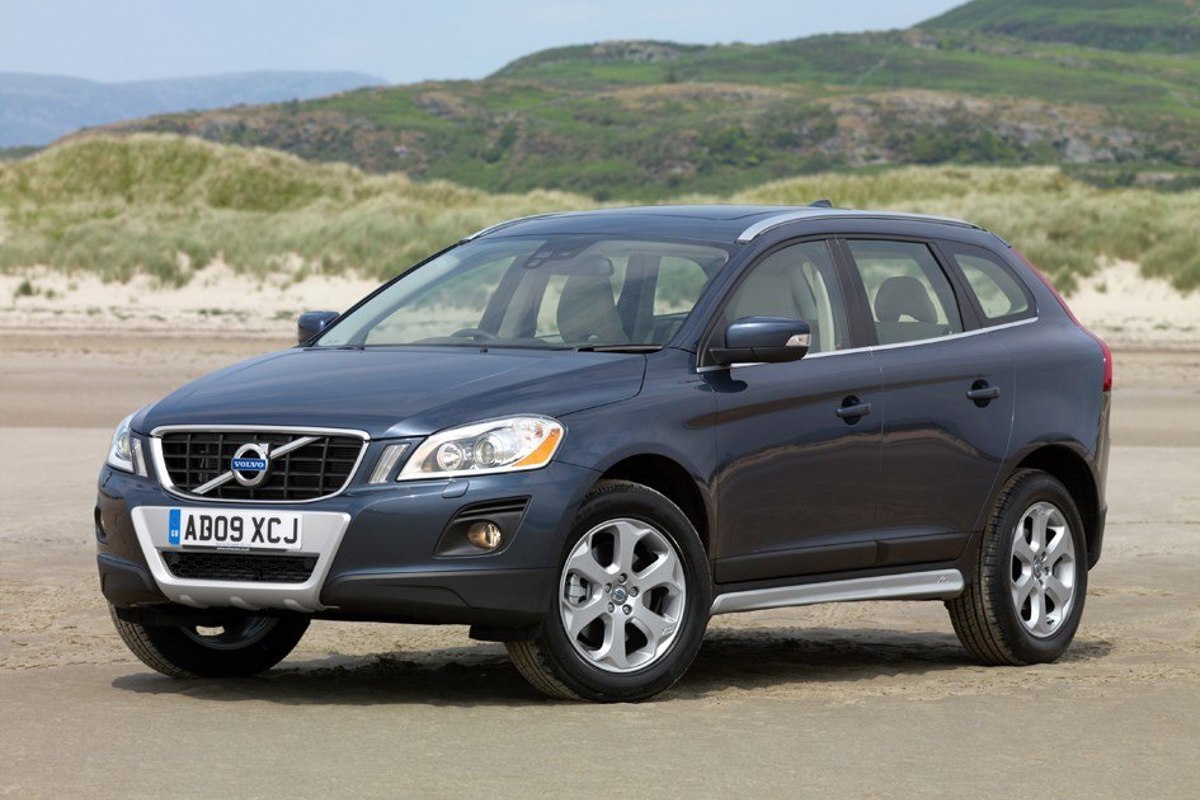 Volvo XC60 2008 - 2017 atsiliepimai