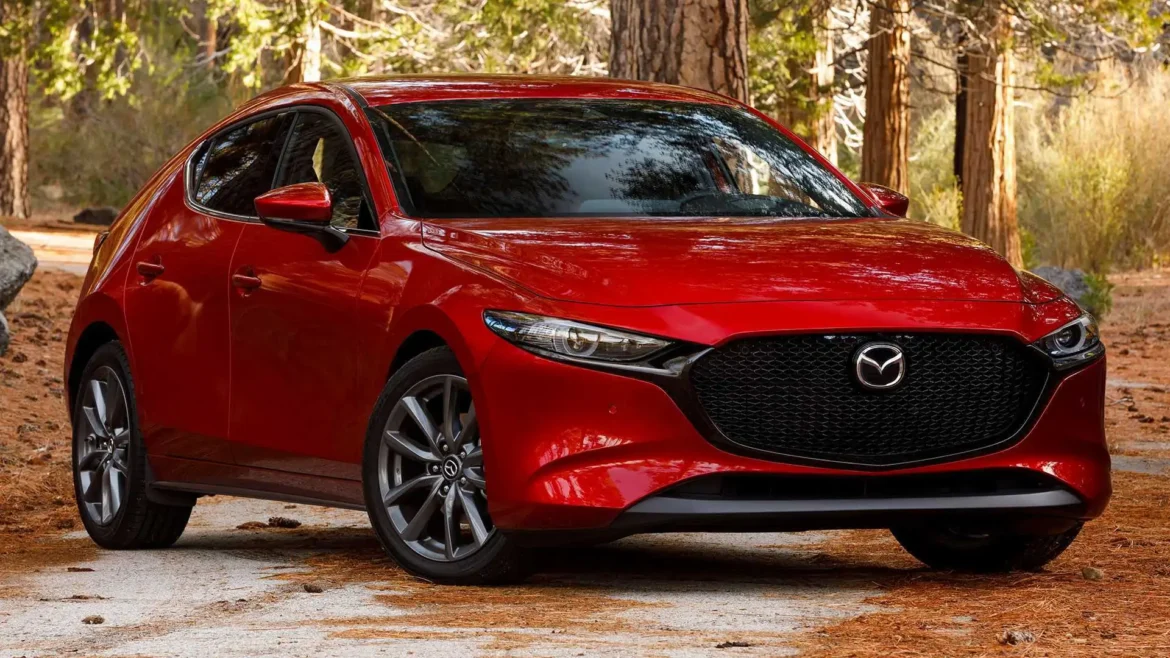 Mazda 3 (2022) apžvalga