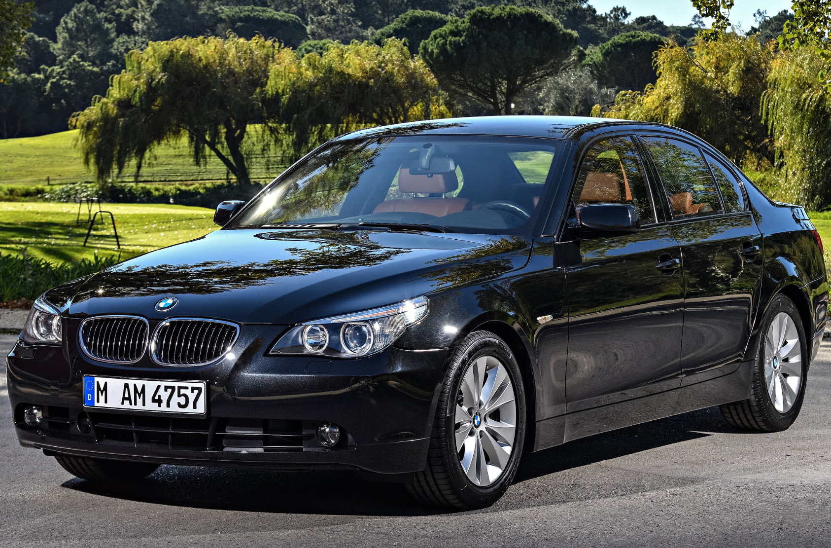 BMW 5 Series E60 545i