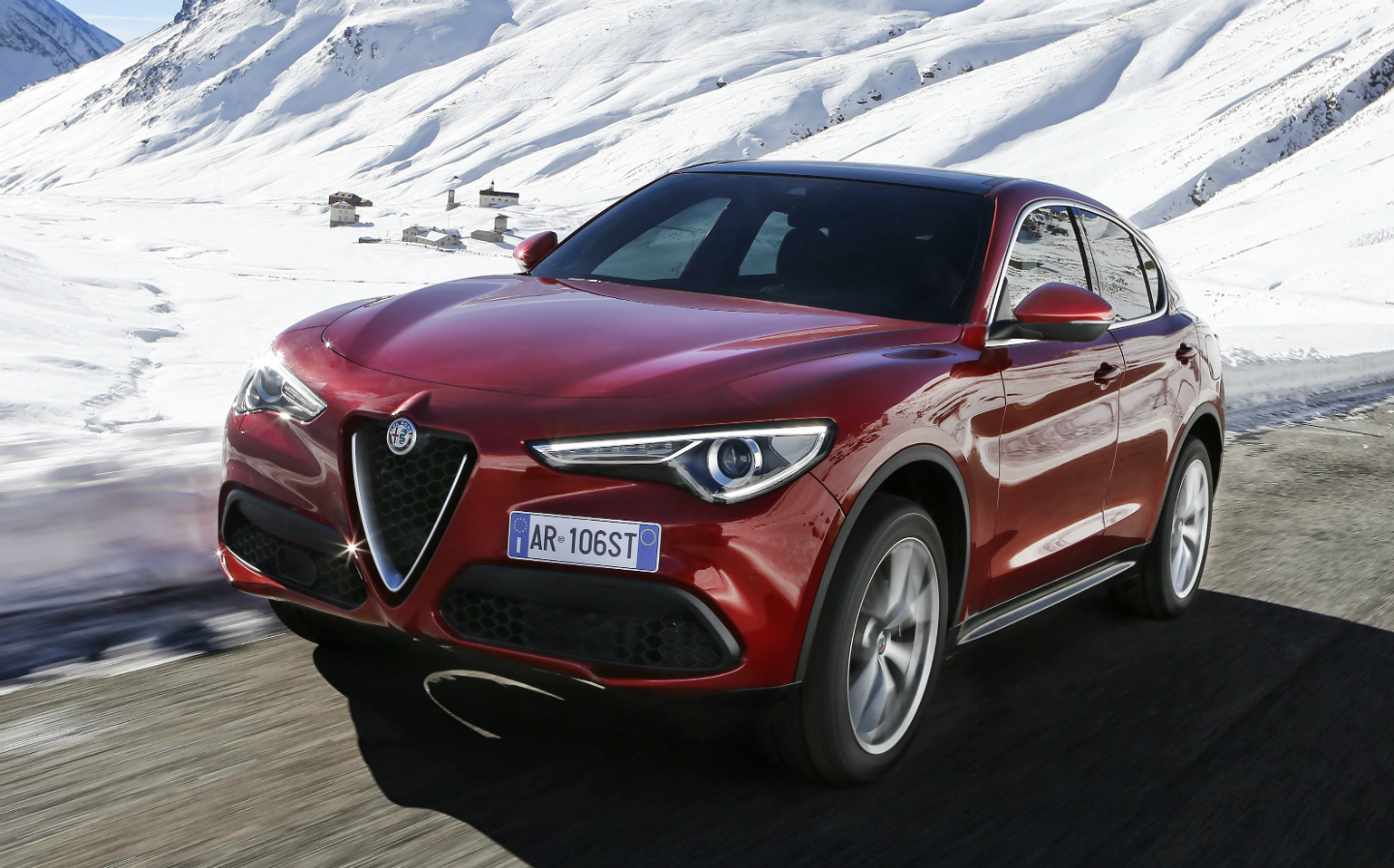 Alfa Romeo Stelvio (nuo 2017 m.) apžvalga