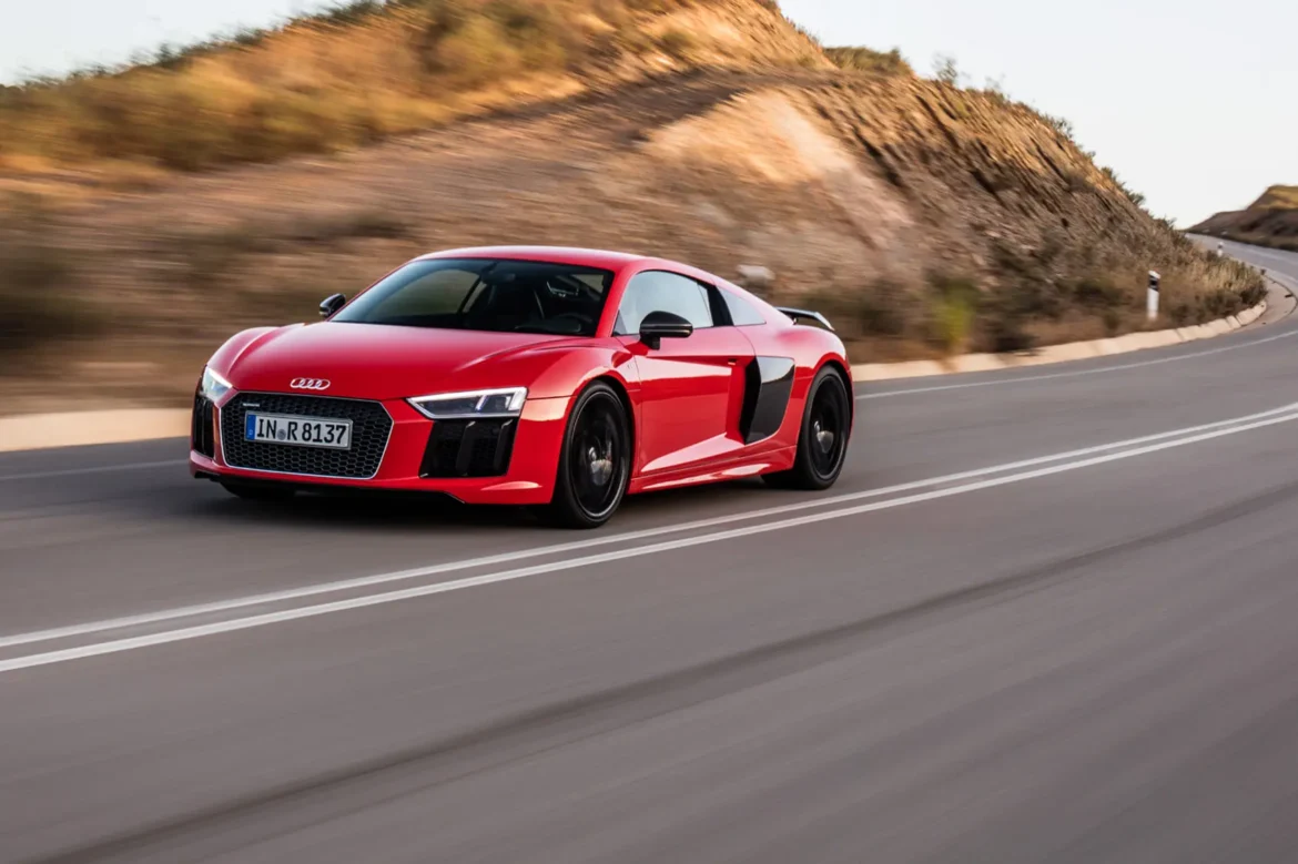 Audi R8 (2007–2015) apžvalga