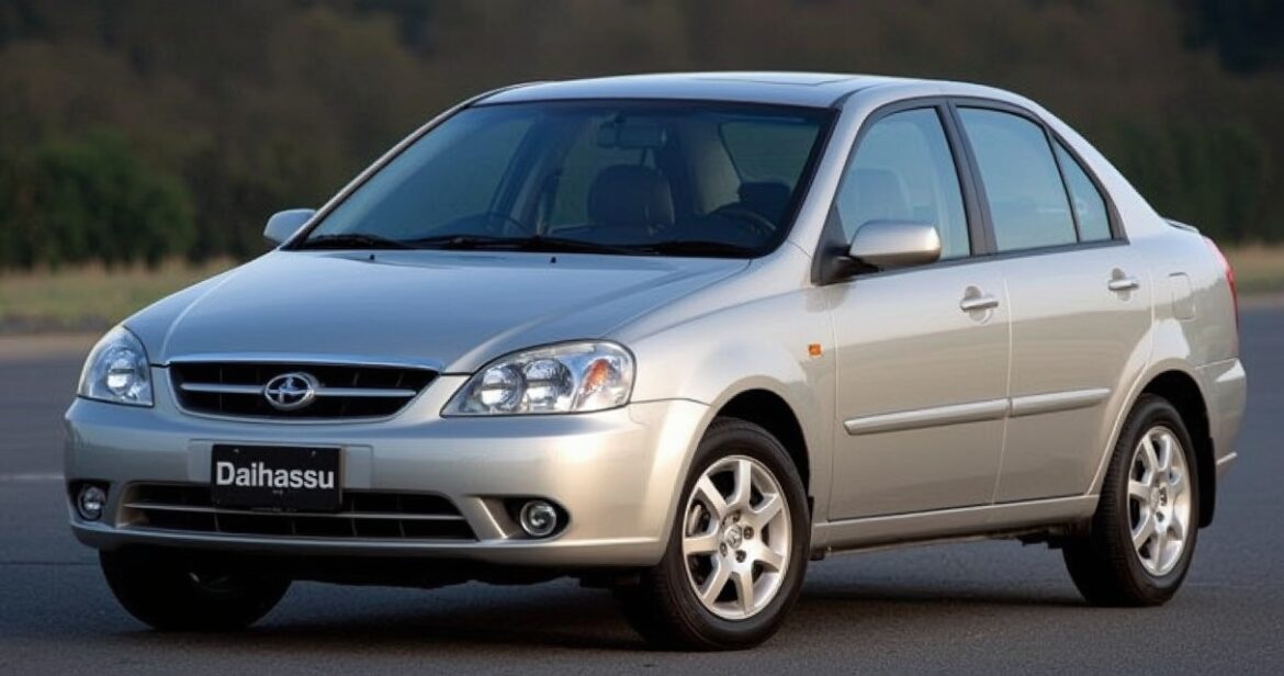 „Daihatsu Charade“ (2003–2006) apžvalga