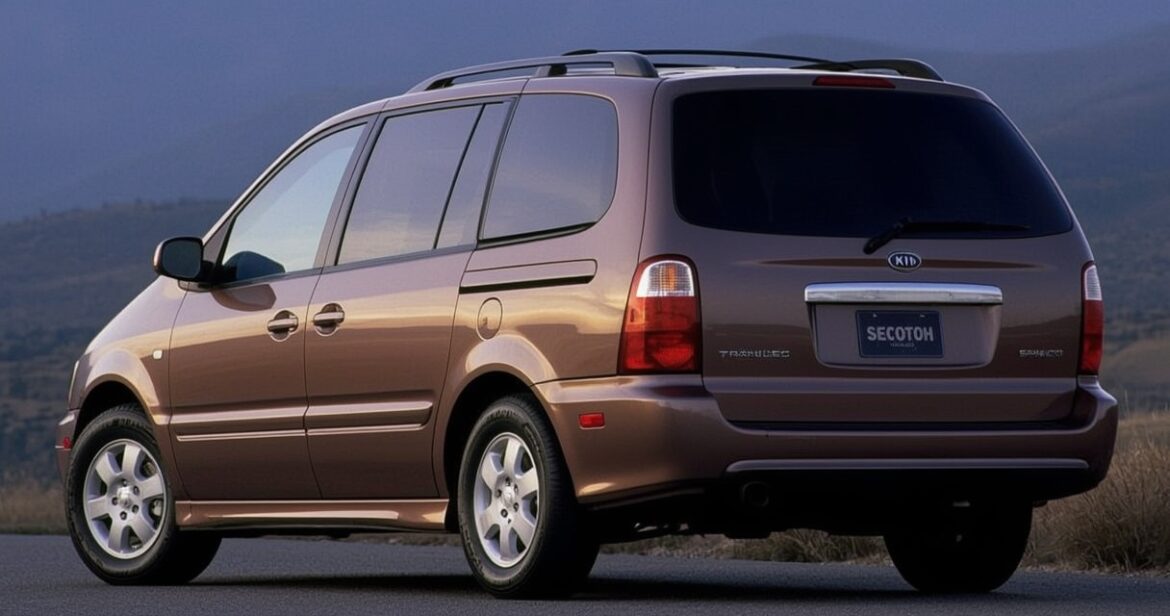 „Kia Sedona“ (1999–2006) vienatūrio apžvalga