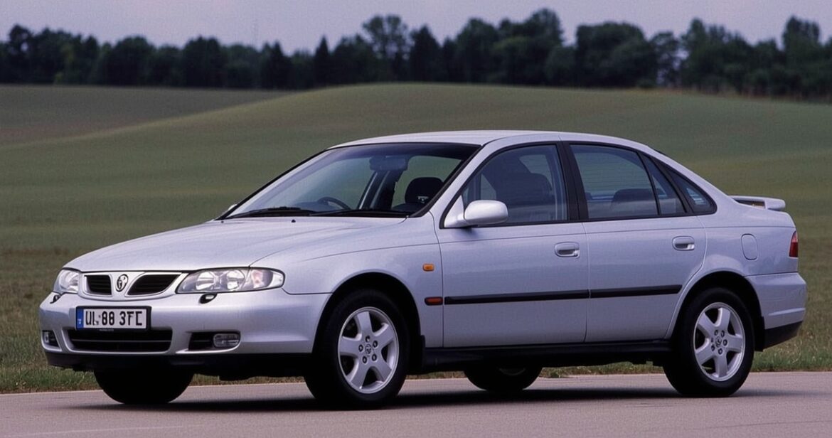 Vauxhall Vectra hečbeko (1995–2002) apžvalga