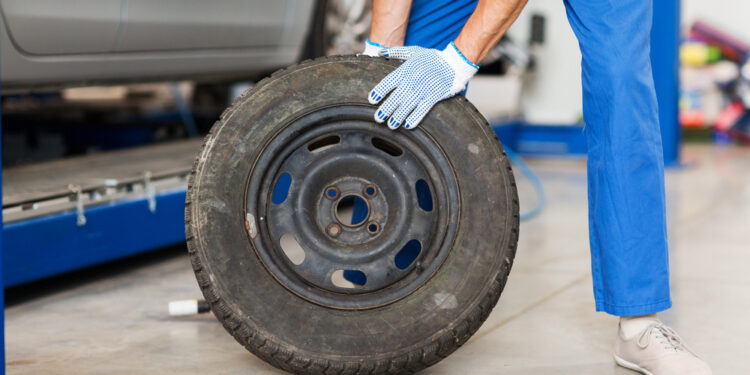 Ar padangos pasensta greičiau, nei nusidėvi?