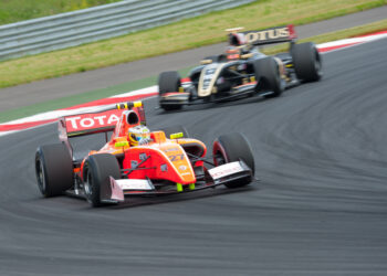 „Formulės 1“ persikėlimas į „Apple TV+“ būtų naudingas sportui, bet dar labiau – „Apple“ʼui.