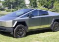 Tesla Cybertruck pakaba sprogo savininko kieme, teigia forumo vartotojas