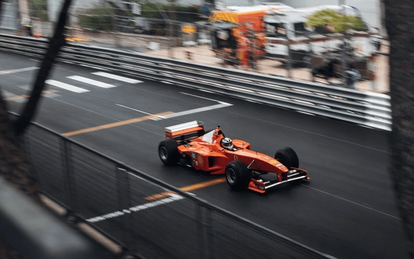 F1 varikliai ilgai nelaiko, o jų keitimas nėra pigus