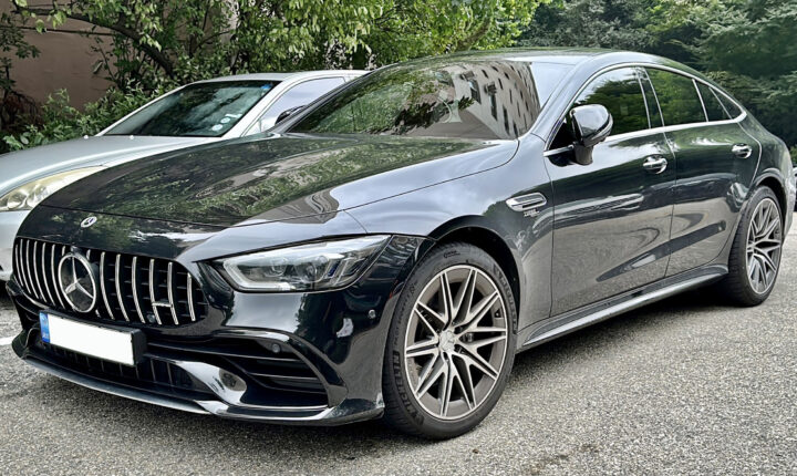 Mercedes-Benz AMG GT 4-Door kupė (C590) (2026) nuotrauka