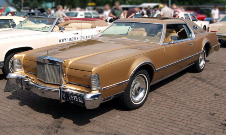Lincoln Continental Mark IV (1971–1972) nuotrauka