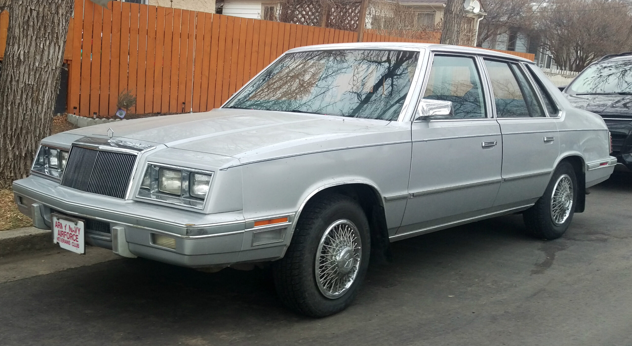 Chrysler Fifth Avenue I (1982–1989) nuotrauka