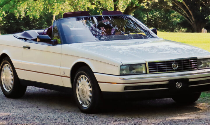 Cadillac Allante (1989–1996) nuotrauka