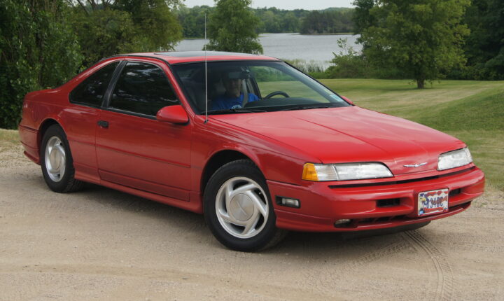 Ford Thunderbird (Super Birds) (1988–1997) nuotrauka