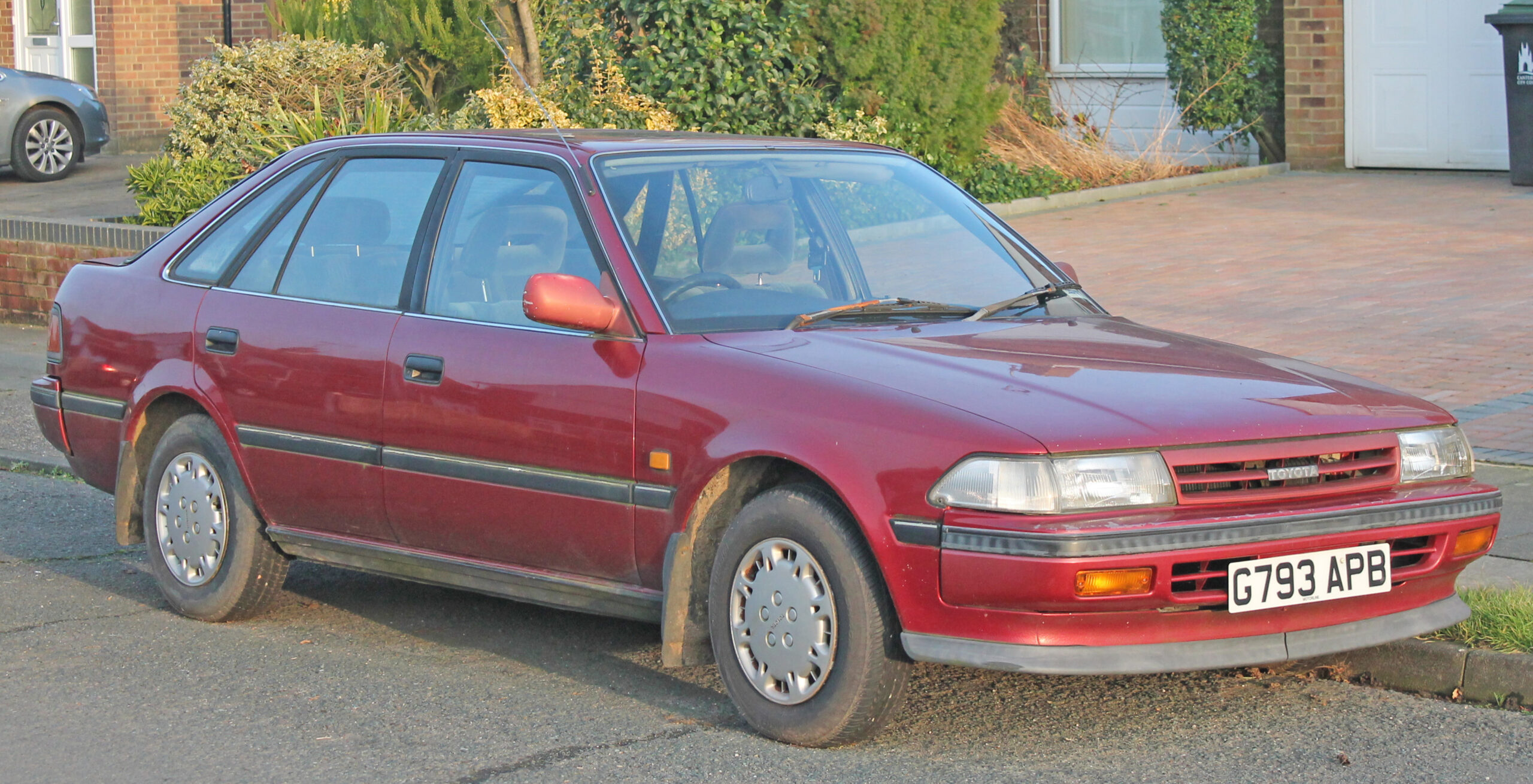 Toyota Carina (T15) 1.6 (AT151) (75 AG) (1984–1988) nuotrauka