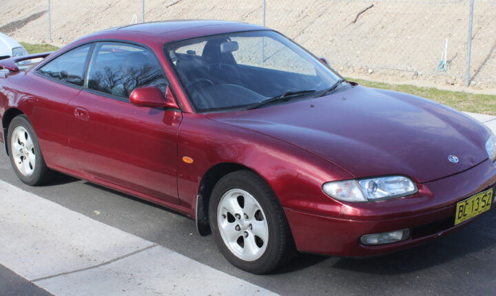 Mazda Capella kupė (1989–1994) nuotrauka