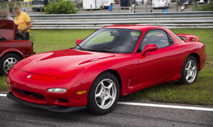 Mazda RX-7 Mazda RX 7 I (SA) (1979–1986) nuotrauka