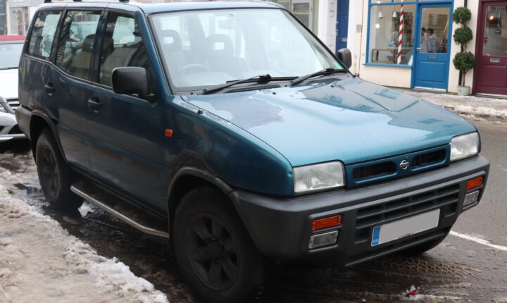 Nissan Terrano I (WD21) (1987–1995) nuotrauka