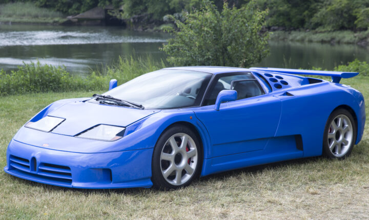 Bugatti EB 110 (1991–1996) nuotrauka