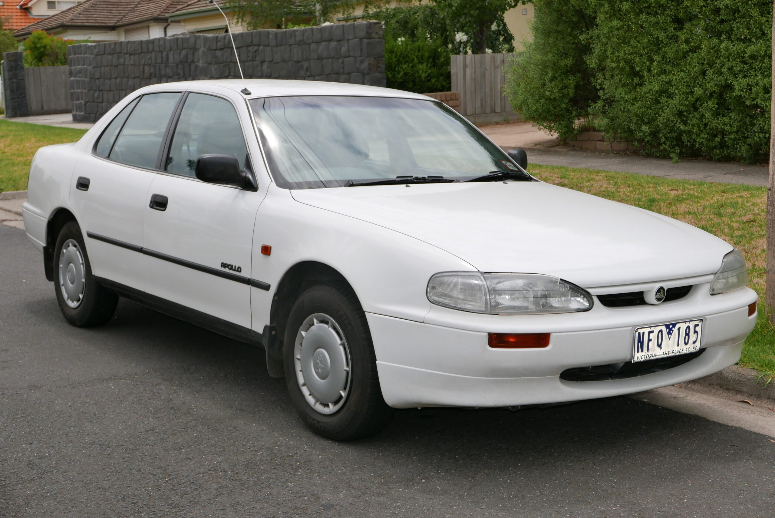 Holden Apollo universalas (1991–1996) nuotrauka