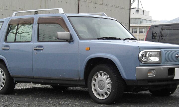 Nissan Rasheen (1995–2000) nuotrauka