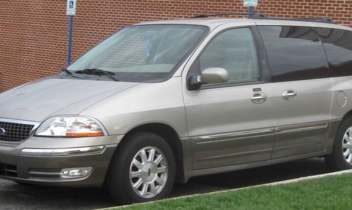 Ford Freestar (2003–2007) nuotrauka