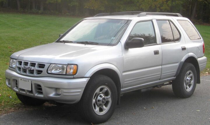Isuzu Mu (1989–1998) nuotrauka