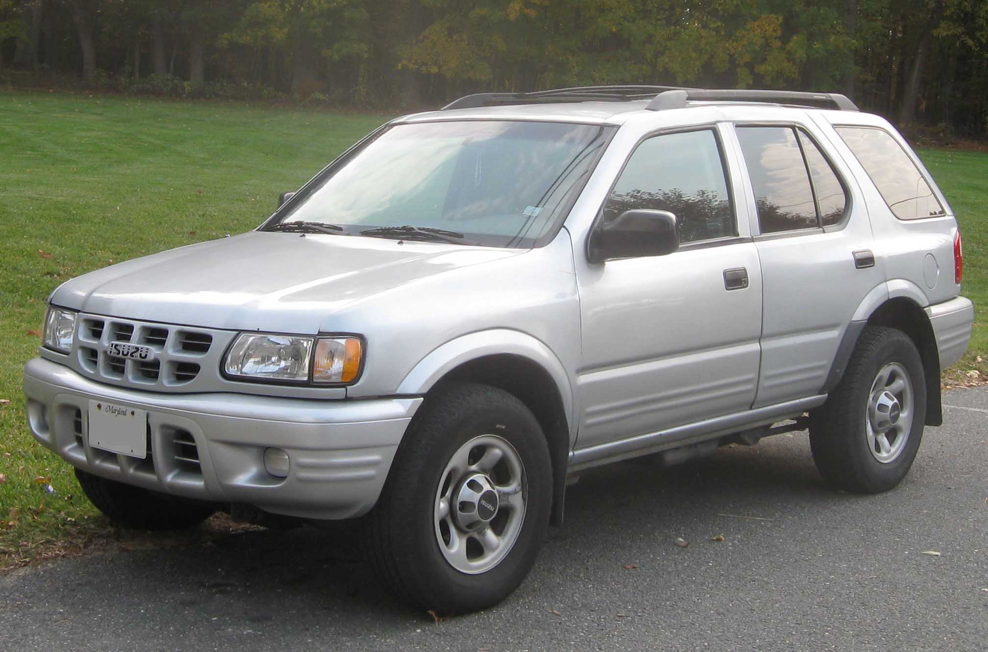 Isuzu Wizard (1999–2002) nuotrauka