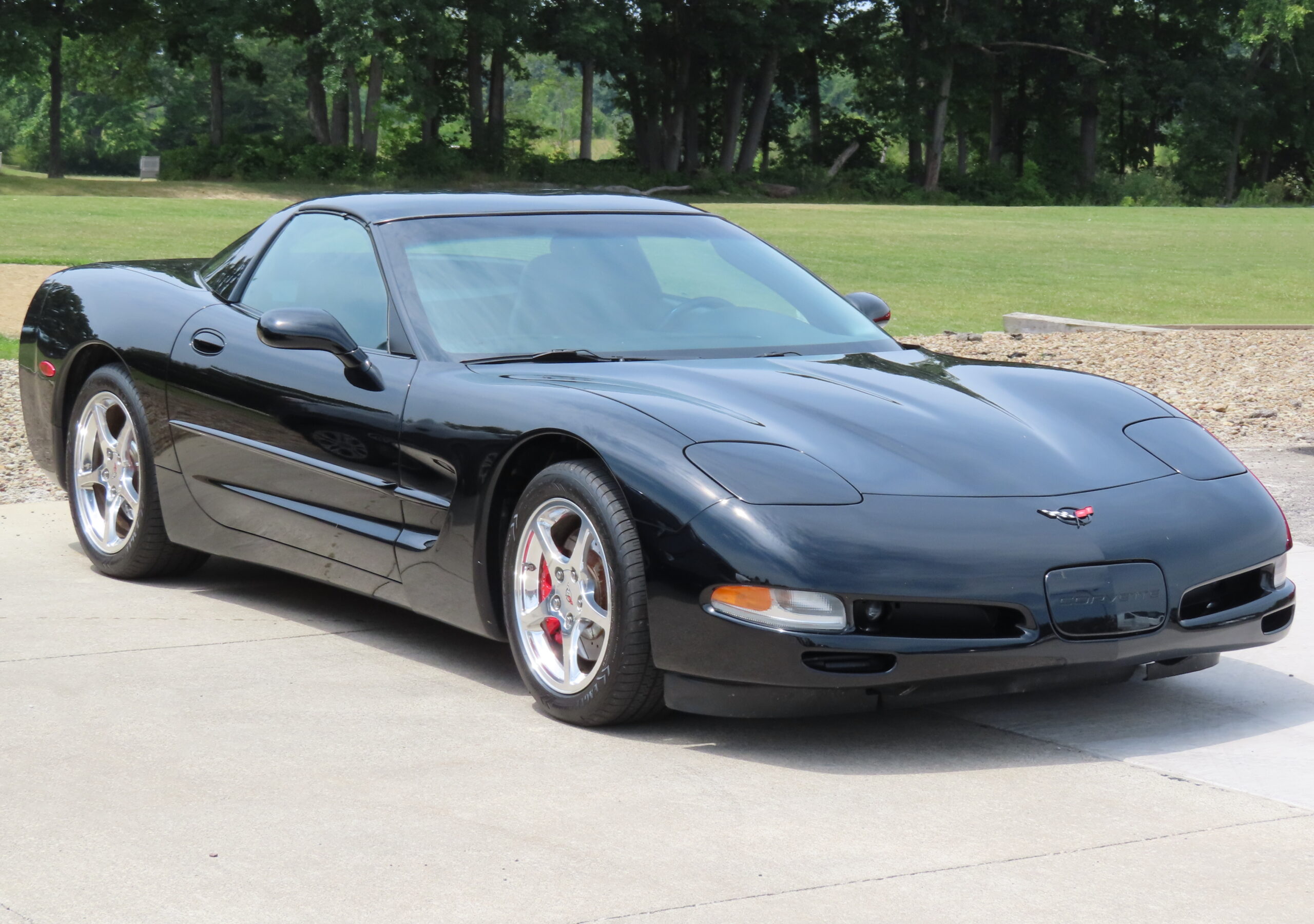 Chevrolet Corvette kupė (C5) (1997–2004) nuotrauka