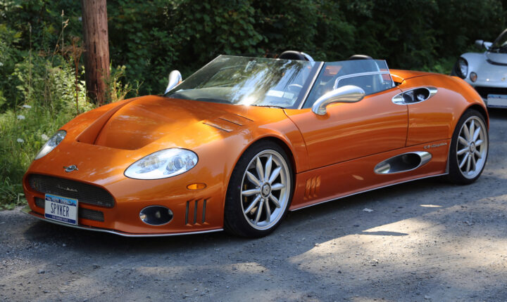 Spyker C8 Aileron (2009–2017) nuotrauka