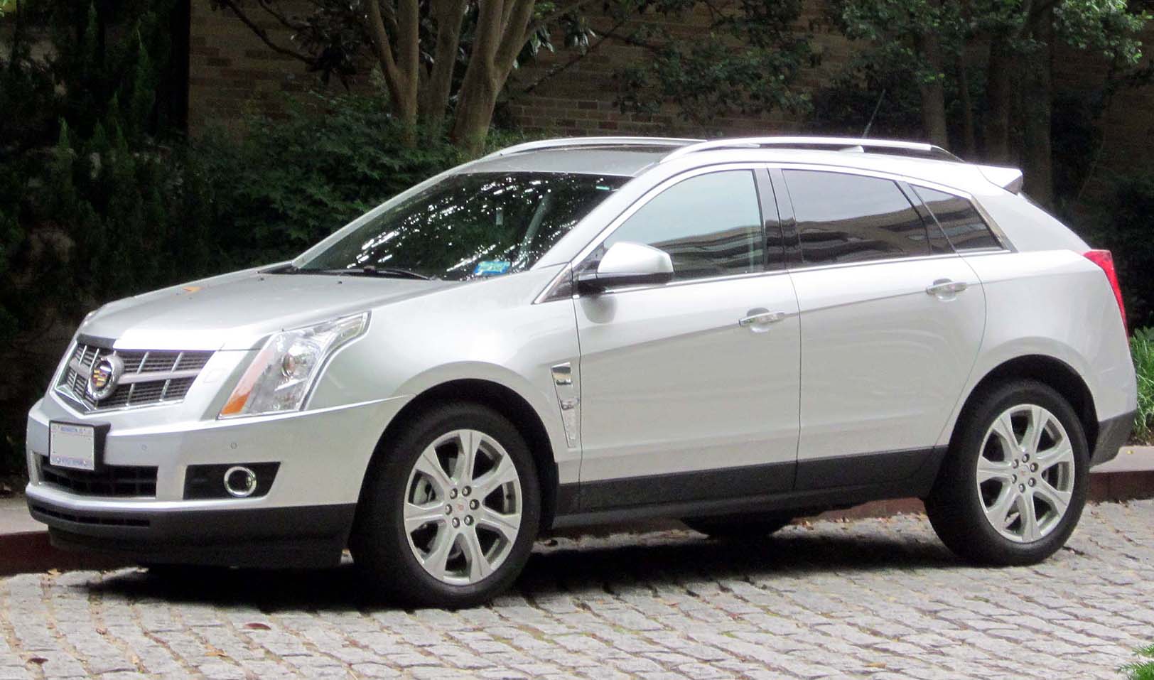 Cadillac SRX II (2009–2013) nuotrauka