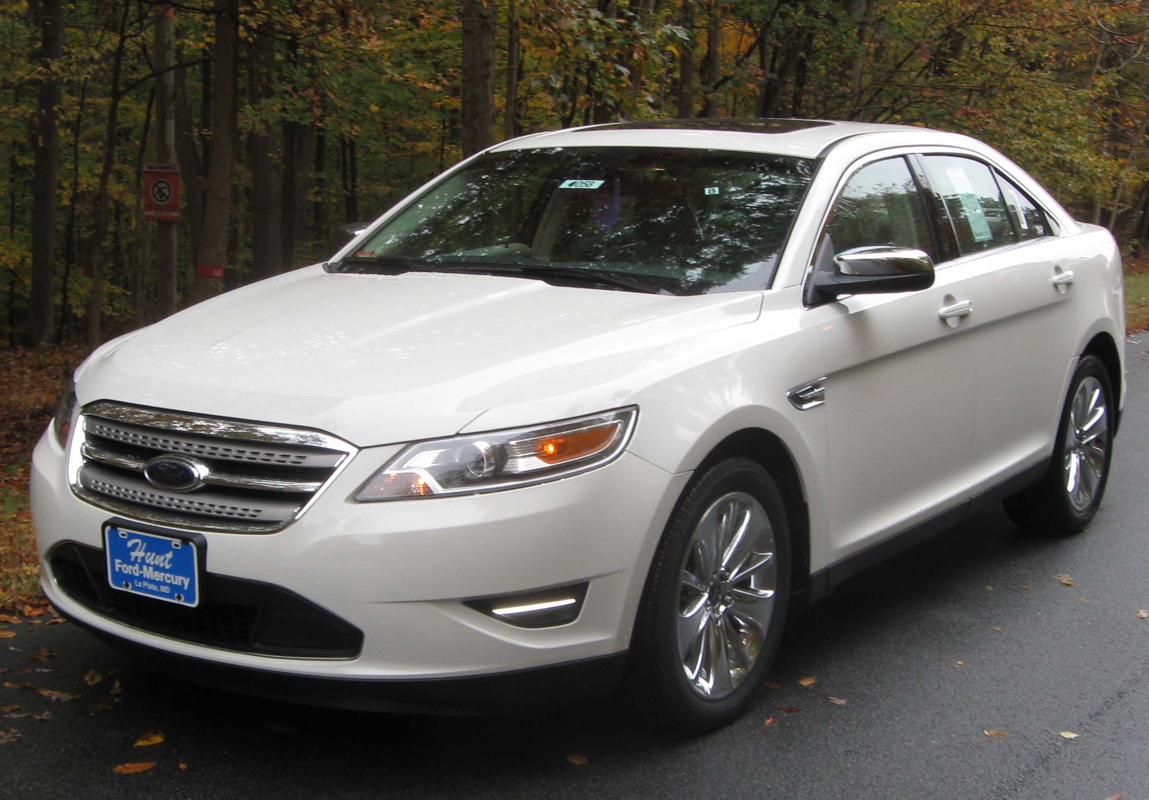 Ford Taurus I (1986–1991) nuotrauka