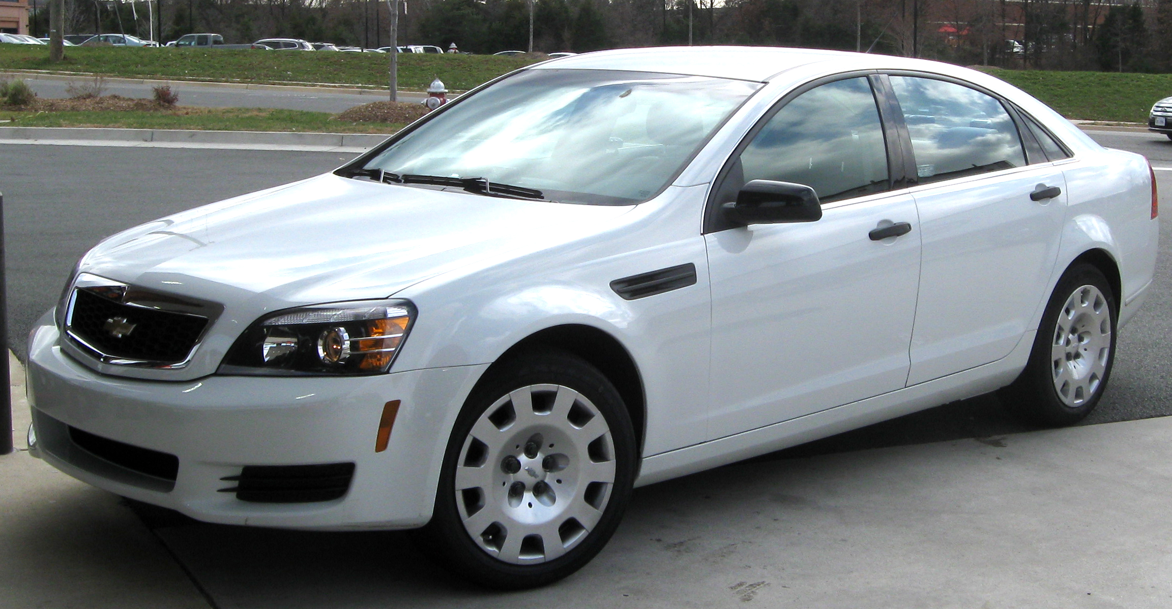 Chevrolet Caprice VI 6.0 V8 (360 AG) Automatic (2006–2016) nuotrauka