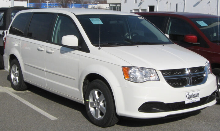 Dodge Caravan III LWB (1996–2000) nuotrauka