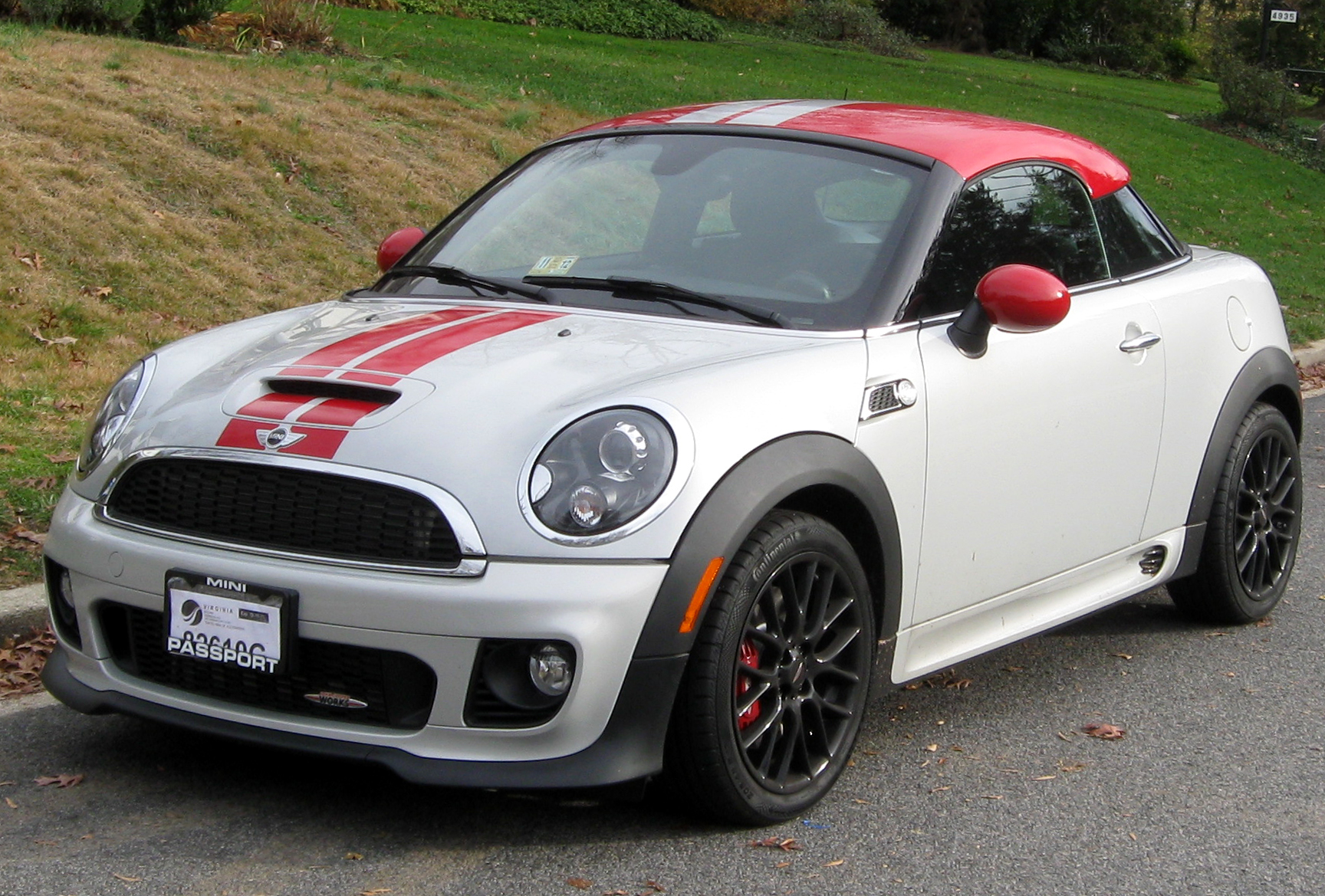 Mini kupė (R58) (2011–2015) nuotrauka