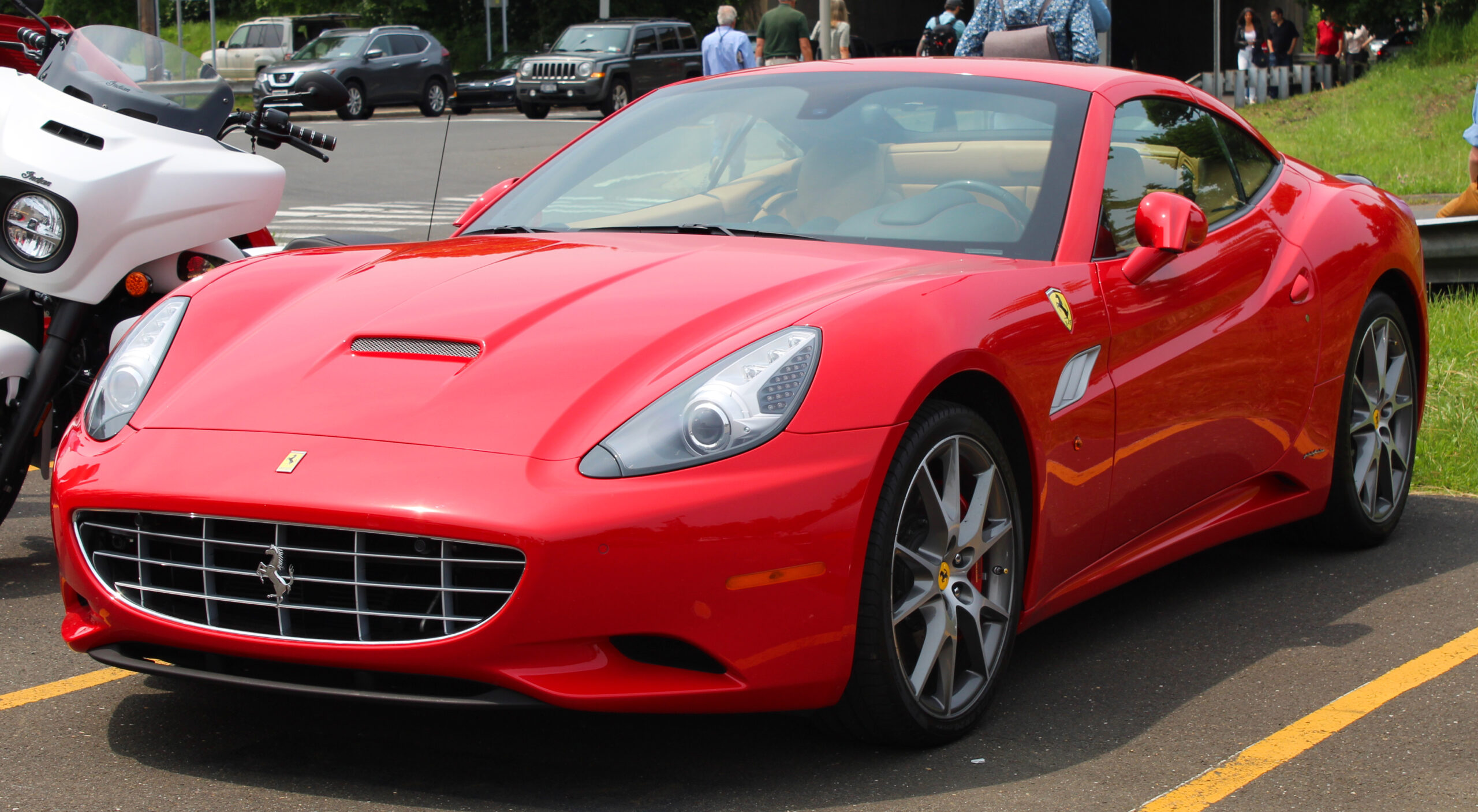 Ferrari California 4.3 i V8 32V (460 AG) (2009–2012) nuotrauka