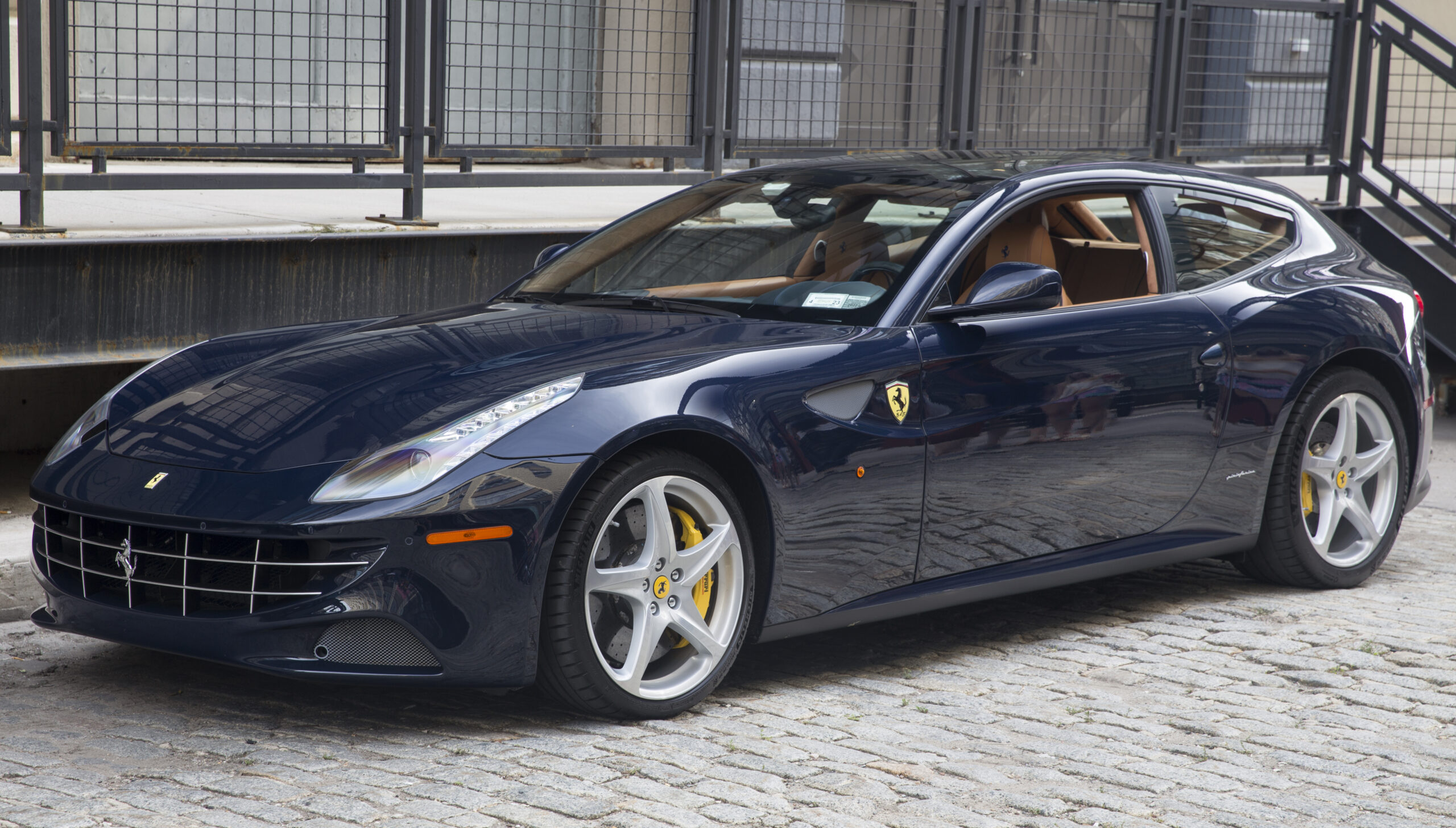 Ferrari FF 6.3 V12 (660 AG) 4WD (2012–2016) nuotrauka