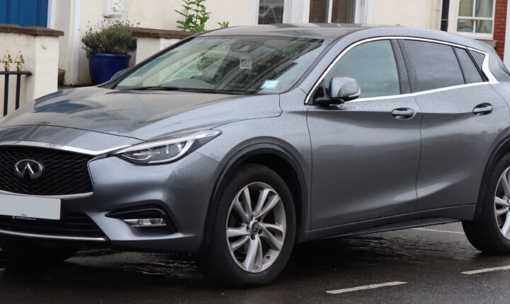 Infiniti Q30 (2015–2020) nuotrauka