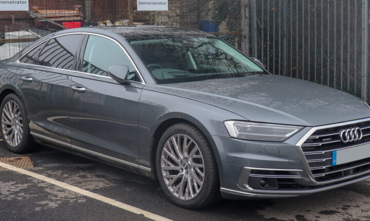 Audi A8 (D2, 4D, facelift 1998) (1998–2002) nuotrauka