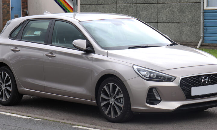 Hyundai Elantra GT (2017–2020) nuotrauka