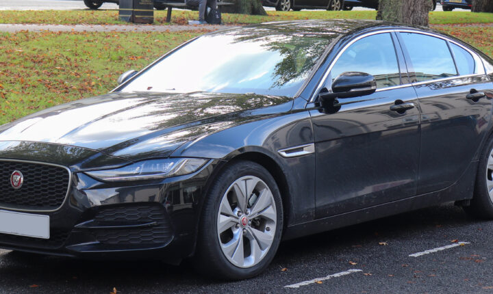Jaguar XE (X760, facelift 2019) (2019–2020) nuotrauka