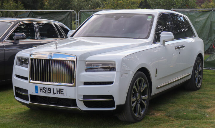 Rolls-Royce Cullinan (2018–2026) nuotrauka
