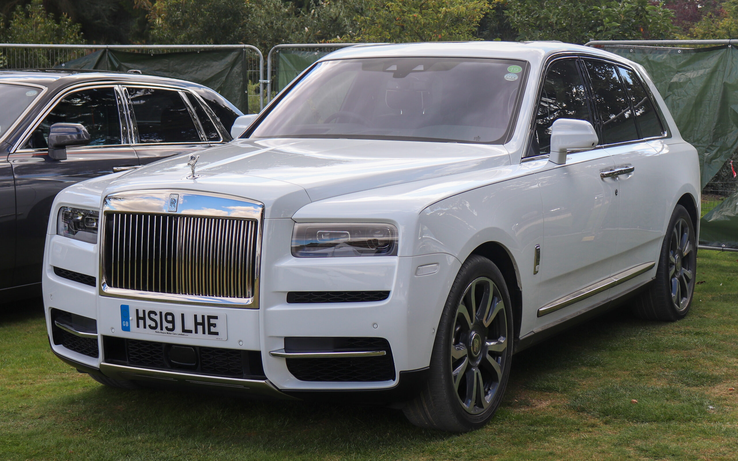 Rolls-Royce Cullinan (2018–2026) nuotrauka