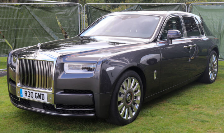 Rolls-Royce Phantom VIII (2017–2026) nuotrauka