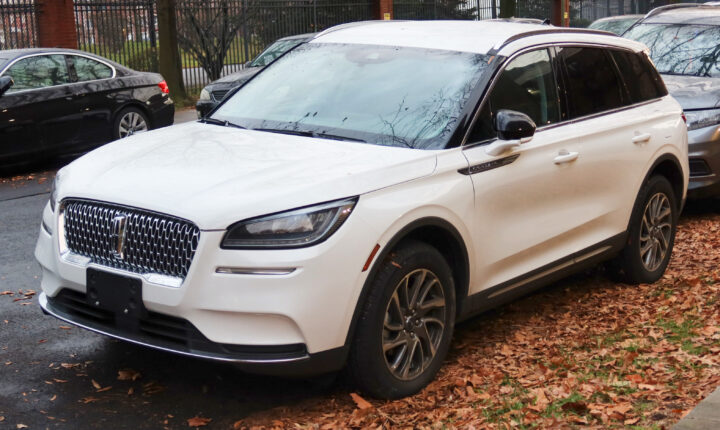 Lincoln Corsair (2019–2026) nuotrauka
