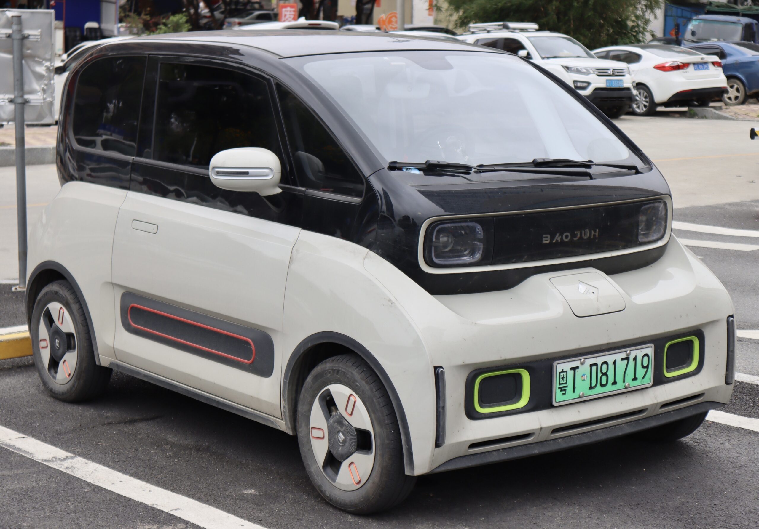 Baojun E300/KiWi EV Baojun E300 Plus (2020–2021) nuotrauka