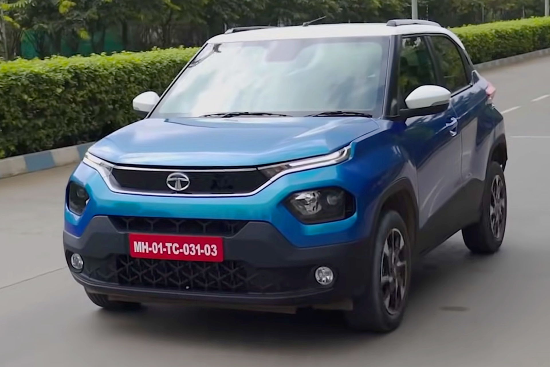 Tata Punch 1.2L (86 AG) (2021) nuotrauka