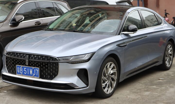 Lincoln Z (2022–2026) nuotrauka