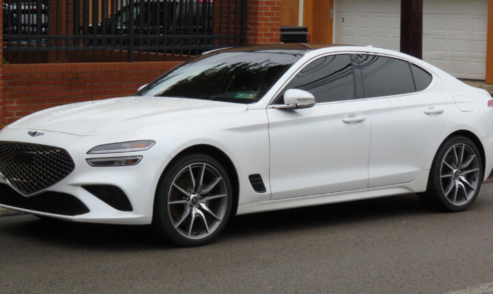 Genesis G70 (2017–2020) nuotrauka