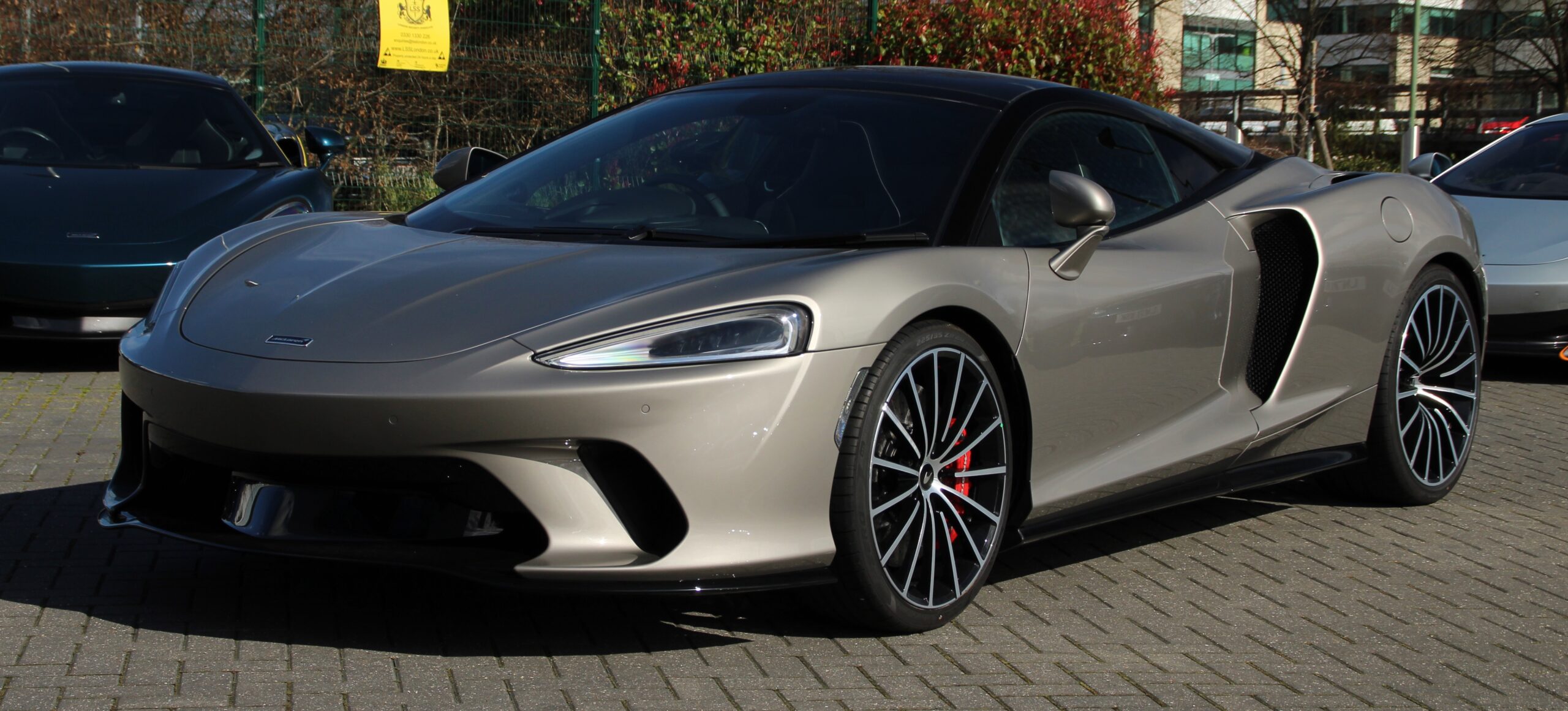 McLaren GTS (2023–2026) nuotrauka
